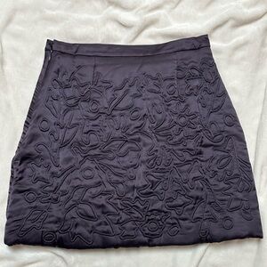 TOPSHOP Quilted Winter Miniskirt Black Satin Floral Design Side Zipper Lined
